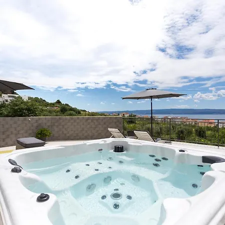 Apartments Lidija - Sea View Apartment With Exclusive Right Of Using Hot Tub Or Split Level Apartment With Exclusive Right Of Using Pool Podstrana Exteriör bild
