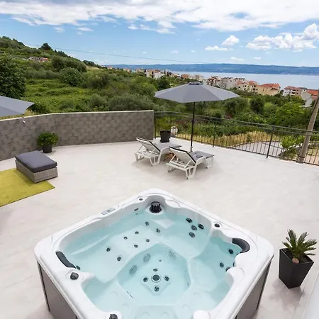 Apartments Lidija - Sea View Apartment With Exclusive Right Of Using Hot Tub Or Split Level Apartment With Exclusive Right Of Using Pool Podstrana Exteriör bild