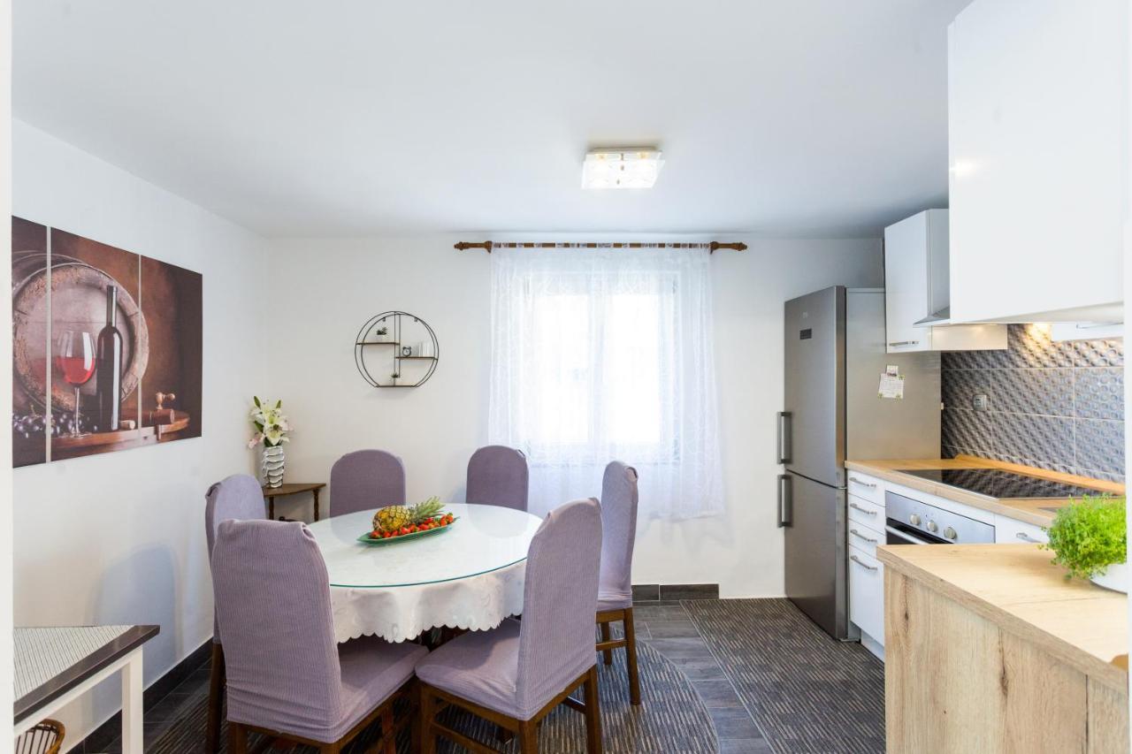Lidija - Sea View With Exclusive Right Of Using Hot Tub Or Split Level With Exclusive Right Of Using Pool
