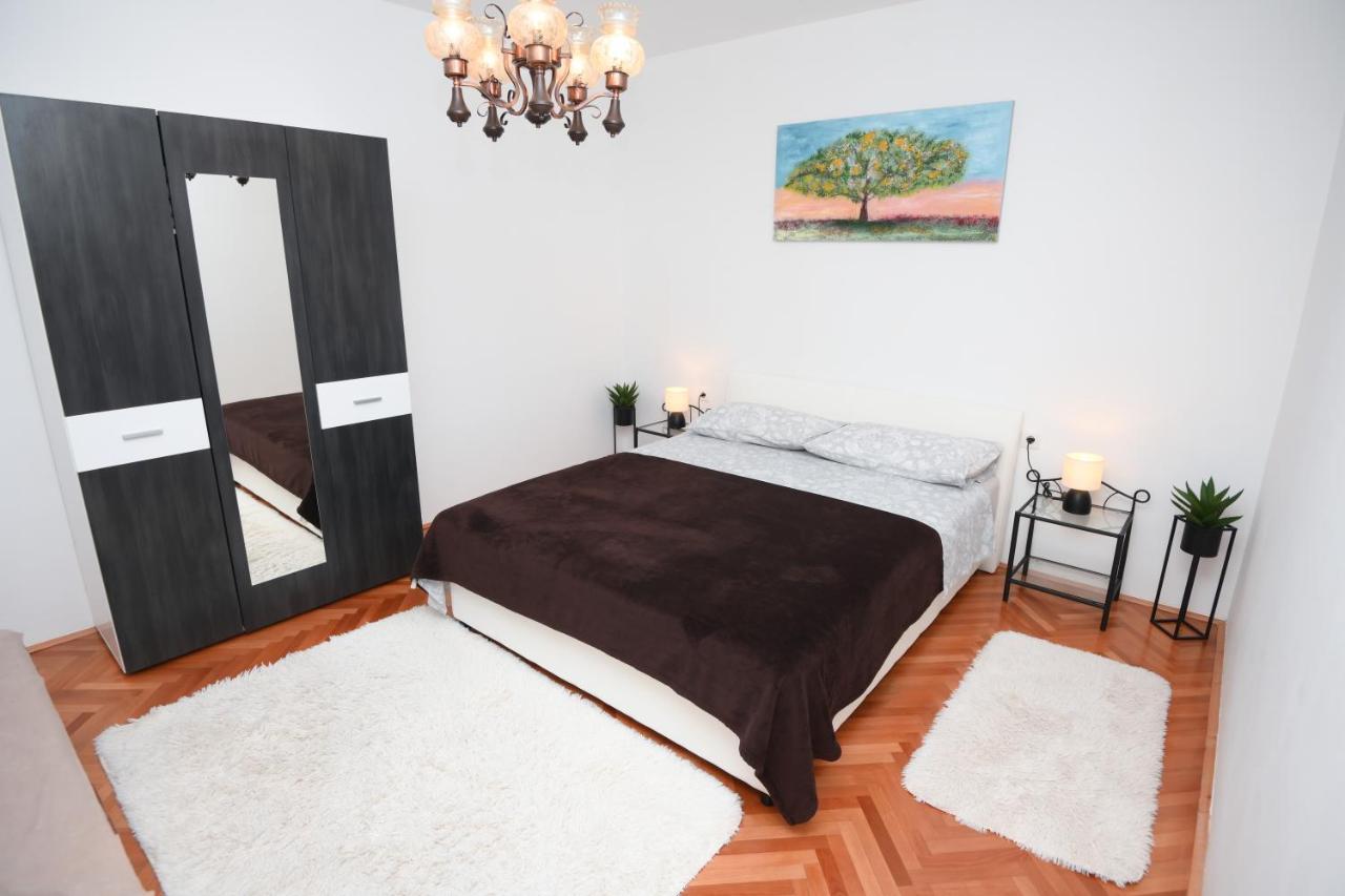 Lidija - Sea View With Exclusive Right Of Using Hot Tub Or Split Level With Exclusive Right Of Using Pool * Podstrana