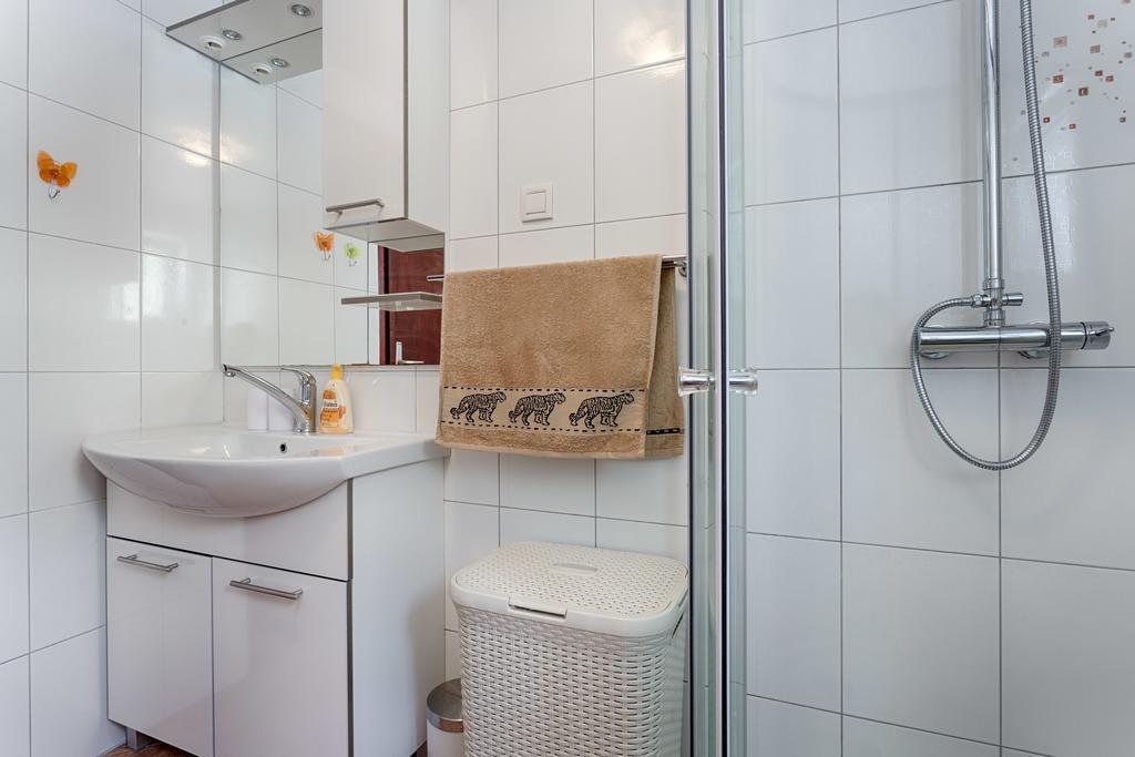 Lägenhet Lidija - Sea View With Exclusive Right Of Using Hot Tub Or Split Level With Exclusive Right Of Using Pool