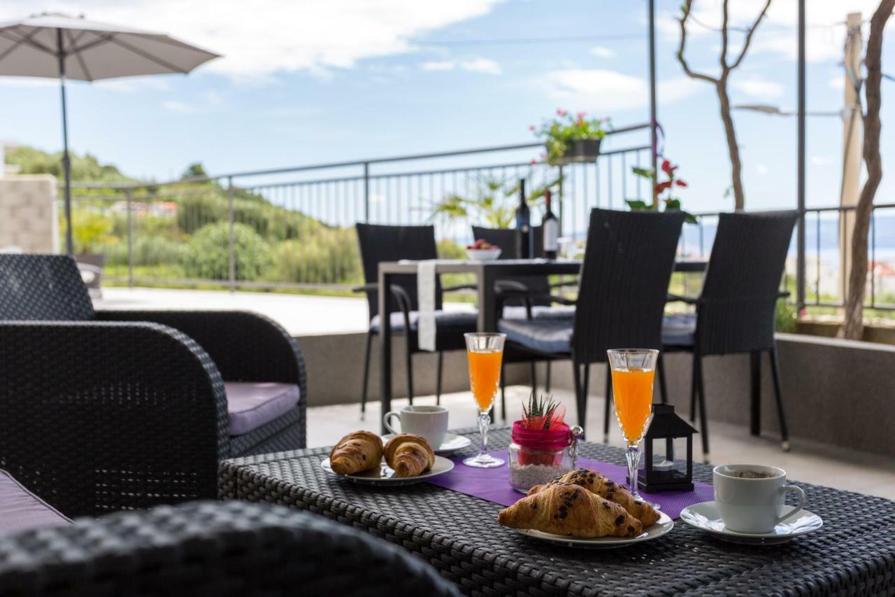 Lidija - Sea View With Exclusive Right Of Using Hot Tub Or Split Level With Exclusive Right Of Using Pool