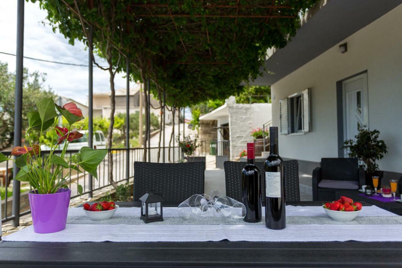 Lidija - Sea View With Exclusive Right Of Using Hot Tub Or Split Level With Exclusive Right Of Using Pool * Podstrana